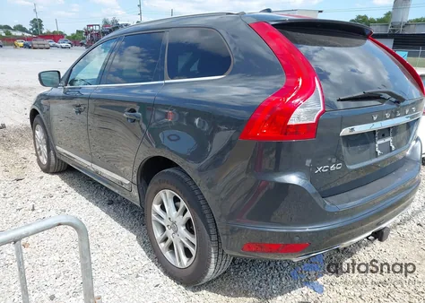 2015 Volvo Xc60 T5/T5 Premier z USA, uszkodzony, nr VIN YV4612RK4F2720418